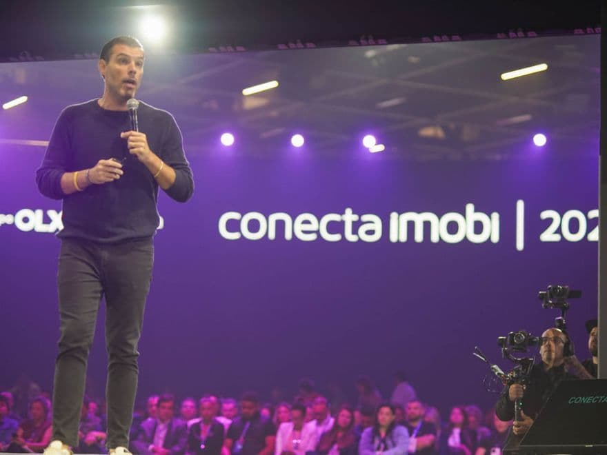 Thiago Concer discute estratégias de vendas e marketing imobiliário no Conecta Imobi 2025.